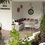 San Nicolas